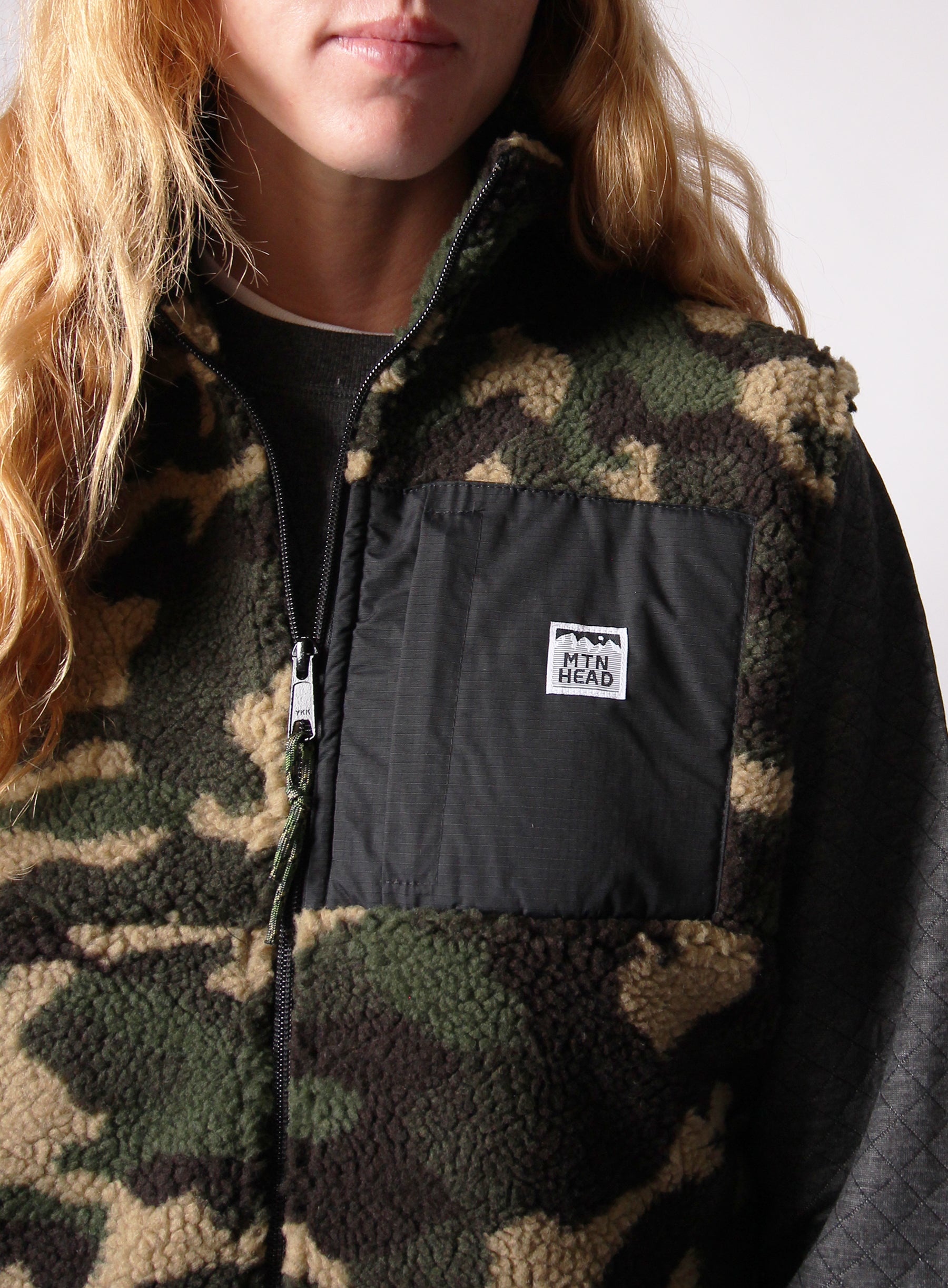 Alpine Sherpa Vest - Classic Camo